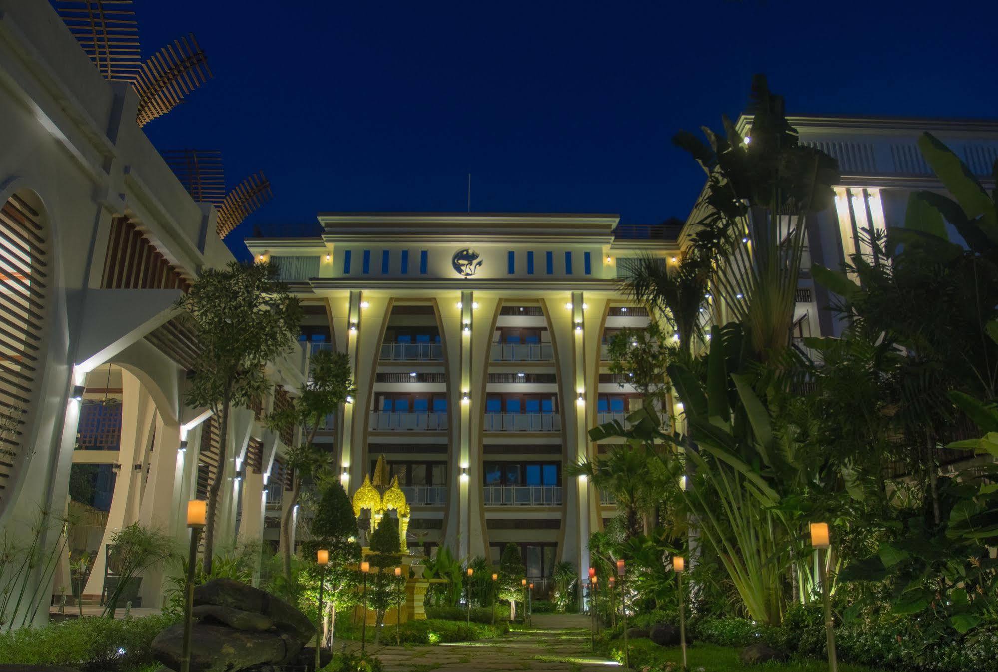 The Night Hotel Hotel 4*